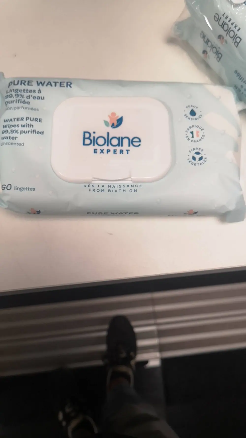 BIOLANE - Pure water - Lingettes à 99,9% d'eau purifiée